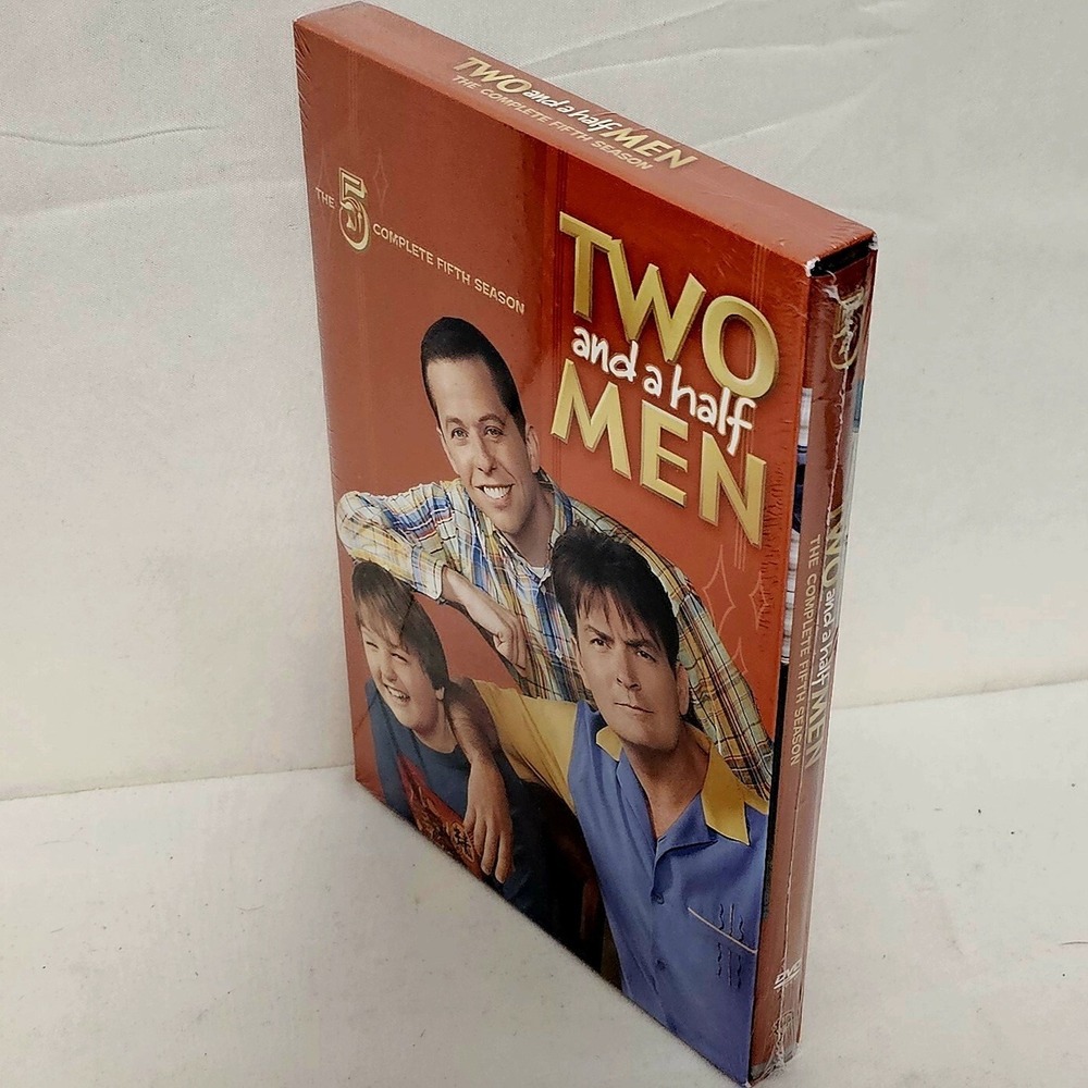 Two and a Half Men: 4 Complete Seasons 1, 2, 4, and 5 - DVD Set - Picture 6 of 6